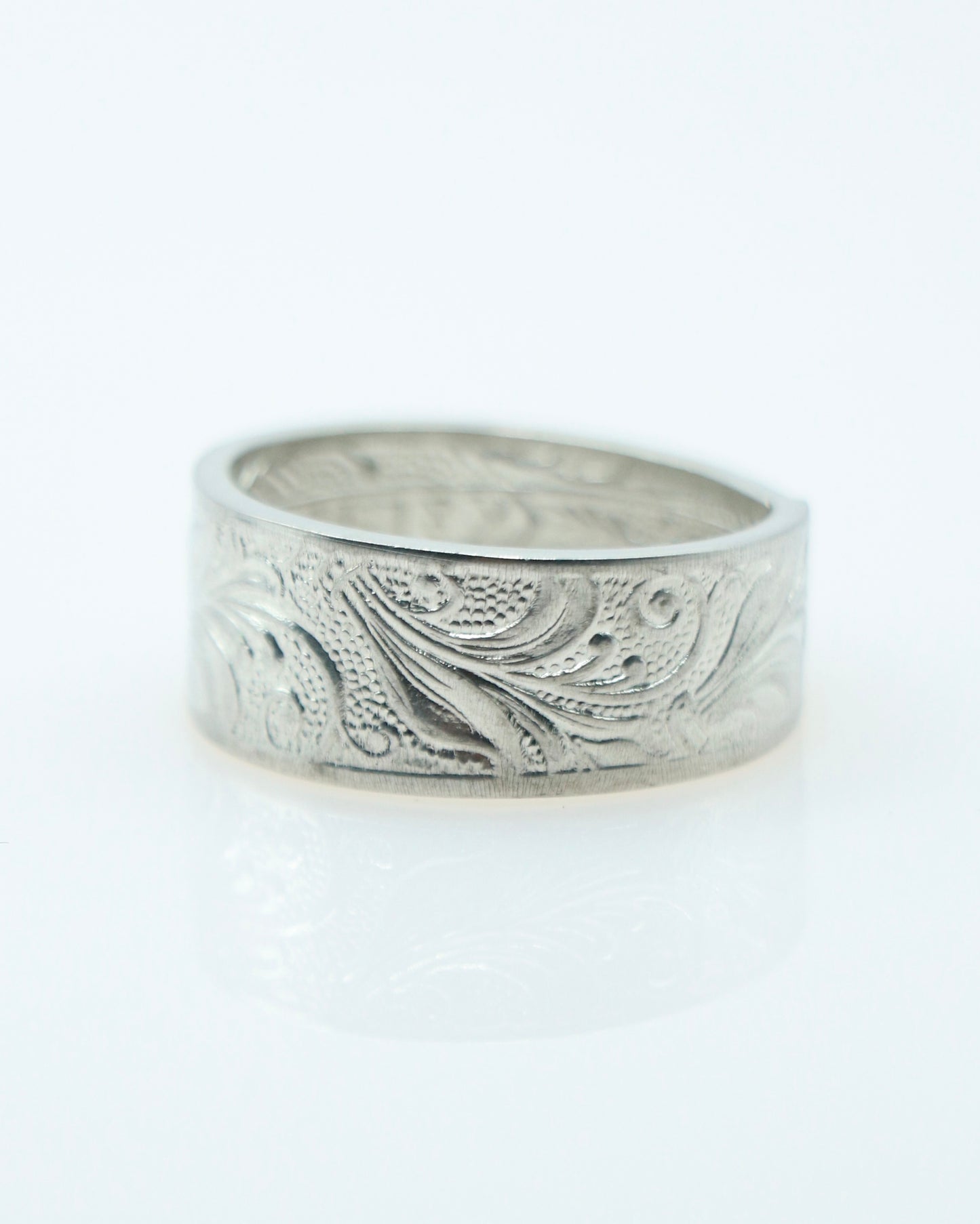 SILVER FLOW