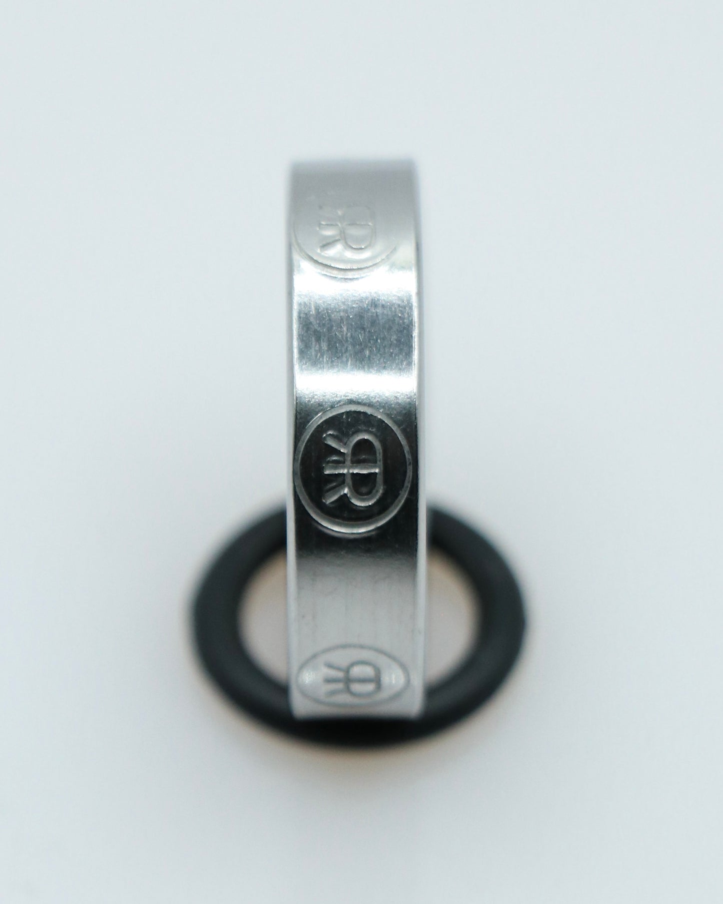 REALRINGS LOGO RING