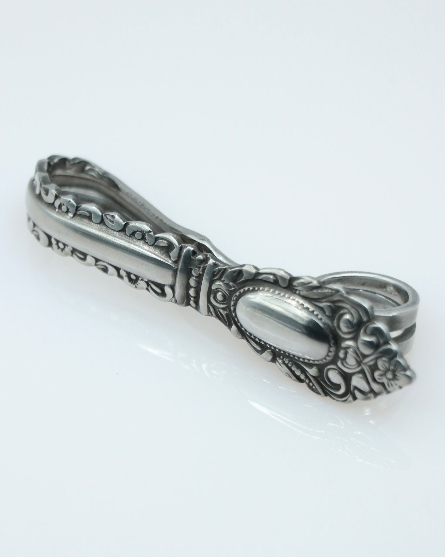THE KEYCHAIN